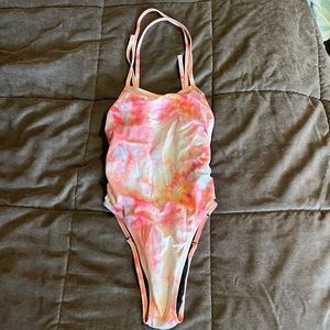 Tie-Dye Tie-Back Jolyn Practice Suit